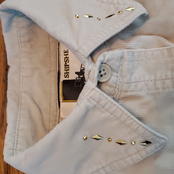 Cream colored with Southwest Appliques / Bling Button Down Shirt L. long sleeved - Picture 4 of 6